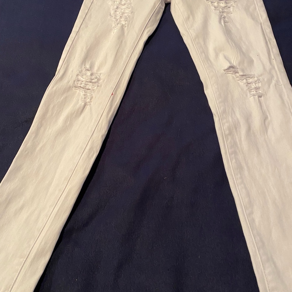 Buzz Jeans, Distressed - Picture 2 of 11
